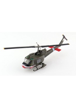 UH-1C « Huey » (1/72e...